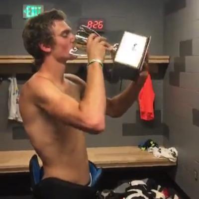 fishdads's profile picture. Washed up hockey player and wakeboarder