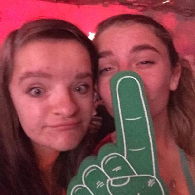 Bekah323's profile picture. I love Jesus, music, family, and friends.