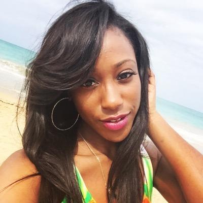 lelemob's profile picture. The Lord will take me where he pleases!! #UIUCALUM #WGCI #KISSFM #V103 #1390AM #ESPNDeportes #MyFm #ElPatron #VictoriaSecret #IGoalDig #CrownMe