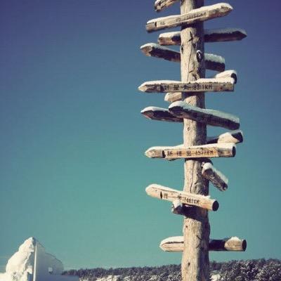 LightnetKevin's profile picture. 你在远方闪闪发亮，我就爱上看星星。