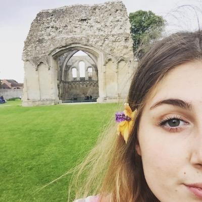 _FleurBleue's profile picture. Inetta.