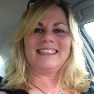 Author, Coach, Entrepreneur, Lover of Art and Writing, Proud Mom.