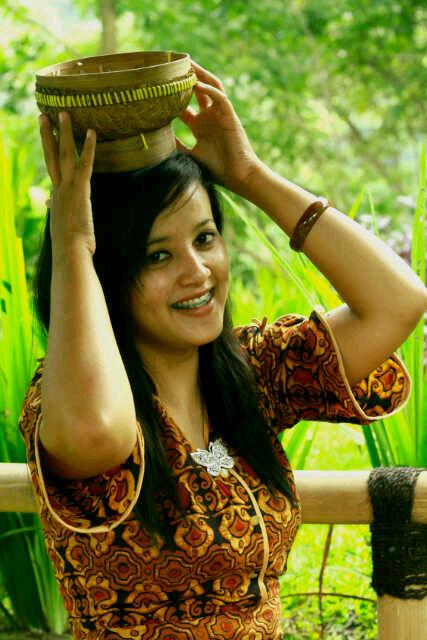 AlickaAprin's profile picture. Owner_R.M.Soto Kluwih & Ayam Goreng,Bebek Goreng MBAH H.DJOYO || Batik RANIA ||berbaginasi_mgl