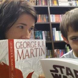 carrie_025's profile picture. mom. graphic designer. dog lover. darkside.