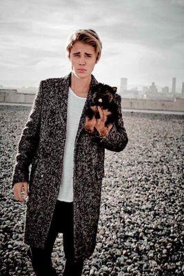 Belieber,in love with Justin ❤
follow me @justinbieber ? ⚡⚓