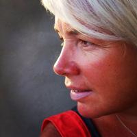 Jill Rowe (@jillborowe) Twitter profile photo