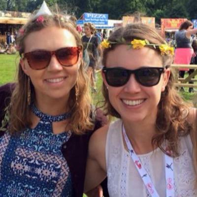 Primary teacher, enjoys mexican food and being by the sea.