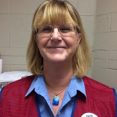 ❤️Love horses. Sadly,retired horse trainer.Morphed into a Lowe's Pro! Why? My stable colors were blue & red! Check out Lowe's! Blue & Red❤️