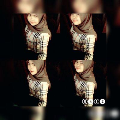 vansya123's profile picture. 