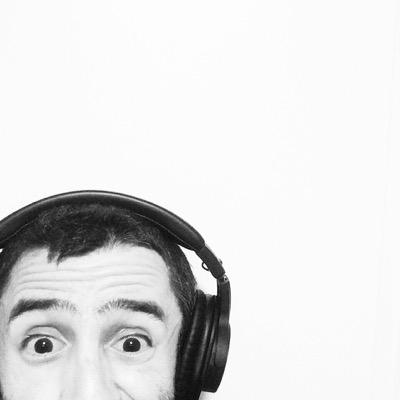 afrankiemayword's profile picture. I play guitar sometimes.