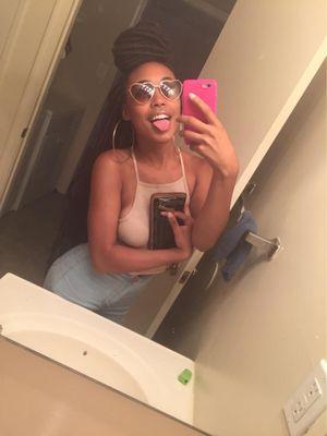 dani | bad bitch w a good heart | 18 | dMv