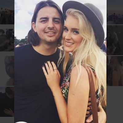 DemiRileyxx's profile picture. Hair Stylist. Insta: demirileyx