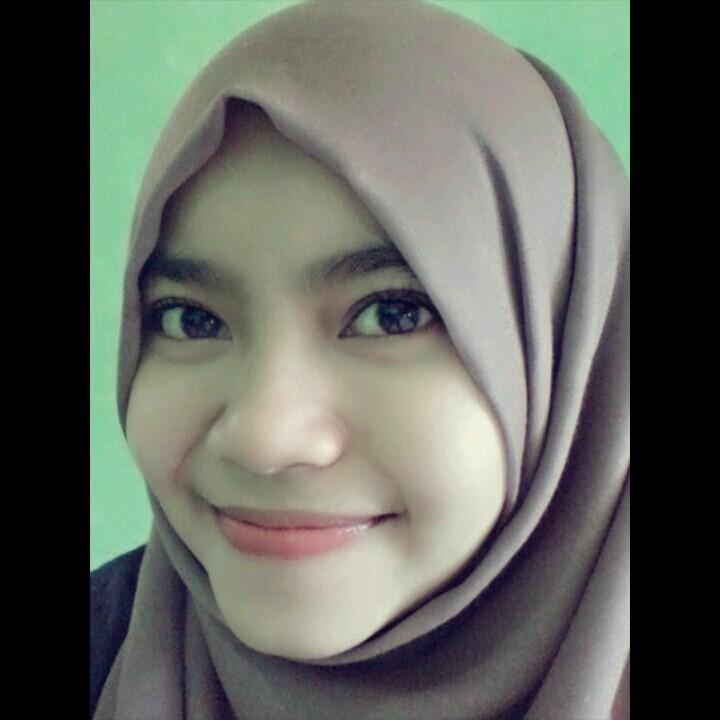 RiolytaEsa's profile picture. 16 november 94 | Keperawatan (S1) STIKES UMITRA Bandar Lampung| IG: riolytaesa