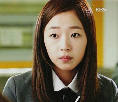 [후아유 - 학교 2015 Parody Account] 강소영 (조수향 분) / 18살 / 통영 누리고등학교 / 학교 관련 패계, 봇만 맞팔 / 2015. 05.14 ~ing