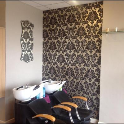 A friendly salon based in Harlington. We offer many services, from cuts and colours to beauty treatments. Contact us to arrange an appointment on 01525 875008