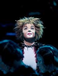 the youngest kitten in the junkyard. you can call me jemi. my dad is Munkustrap and my mother is Demeter. #CatsMusicalRPG