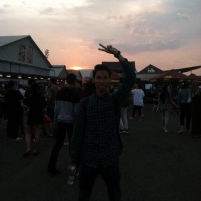 jow_Likejow's profile picture. serius???, maybe :D | piagio italy |                 one day i will go to moscow