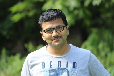 shauryav's profile picture. Engineer, Sports enthusiasts, interested in Economics, keen observer of world politics, podcast listener and a proud Indian 🇮🇳.