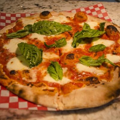 Featuring Italian style pizza with a focus on quality imported ingredients & fresh local produce. Extensive appetizer menu and wine selection