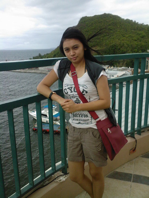 Im a traveler, a writer and a friend.The official travel buddy of http://t.co/MLcZhUAfCt. watch out my adventure.