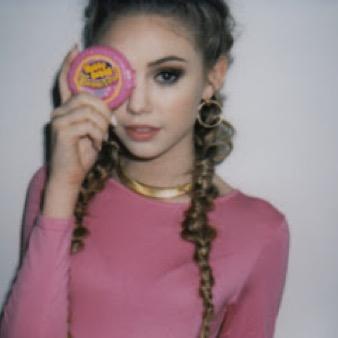 EbuIIientBeaut's profile picture. “Nobody ＢＲＥＡＫＳ my heart.” — Bitch–facing model and daughter of Aphrodite. // Squad's bitch. [ Percy Jackson. // #primadonna。]