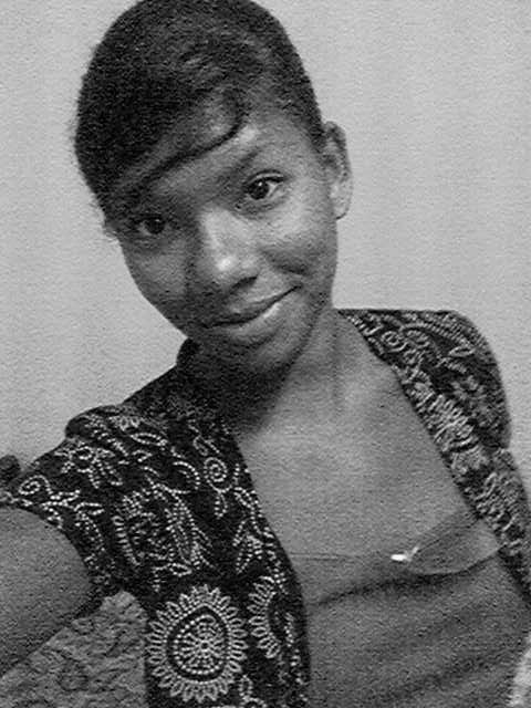 nattaolivier's profile picture. Eu sou assim. menina malvada e boazinha, feliz e super de bem com a vida tenho meu jeitinho de princesa mais confesso sou bruxinha.