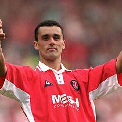 _drumlit's profile picture. yes