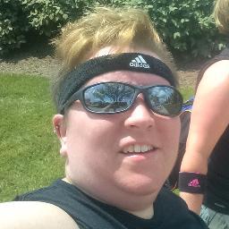 LisaMbrookbank's profile picture. 