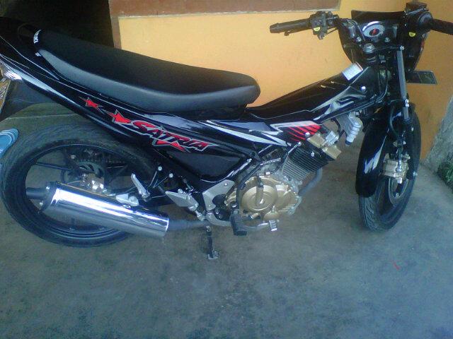 andripr17415210's profile picture. Demi sesuap nasi kerja G̲̮̲̅͡åк̲̮̲̅͡ usah gengsi yang penting G̲̮̲̅͡åк̲̮̲̅͡ korupsi pin  32982a71