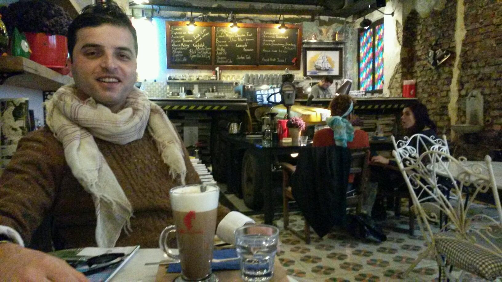 kocamanmikmil's profile picture. Merhaba