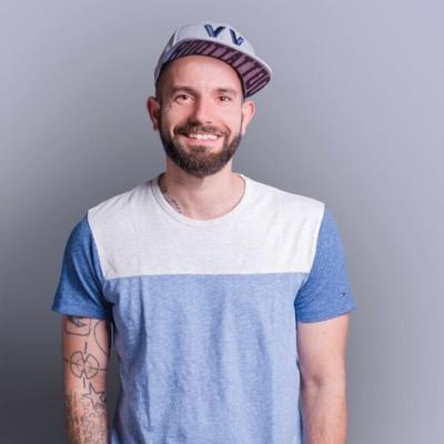 Family | MX | Trial | HipHop | Snowboarding | Creativity | Marketing | Ice Cream | 🇦🇺 | 🇩🇪