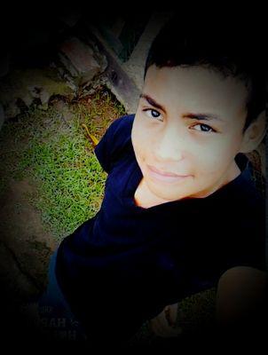 OliverAmador5's profile picture. soy la pura buena onda bb!