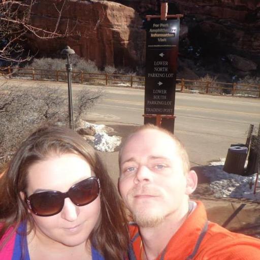Content creator, Vegas fanatic, traveler, home cook, happy wife & furbaby mama