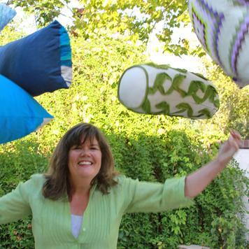 Designer, Tastemaker & Textile Arts Teacher. Kathy Helps You Bring Joy & COLOR to Your Life. Next Workshops Sausalito 11/24 & Pleasant Hill 12/7!