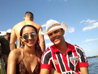 ''Sou do tipo que fica sem graça com elogios.''