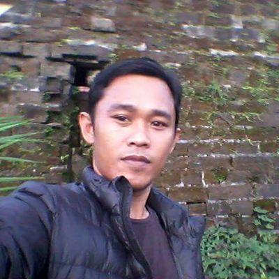 RsSyukran's profile picture. 