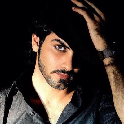 sa_sa9009's profile picture. أعشق الصمت و يستهويني الهدوء أميل للغموض وأصنع الابتسامة لمن أحب لا احد يعلم ما بداخلي سوى خالقي ..!!