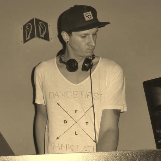 Deep House / House / Tech House DJ & Producer