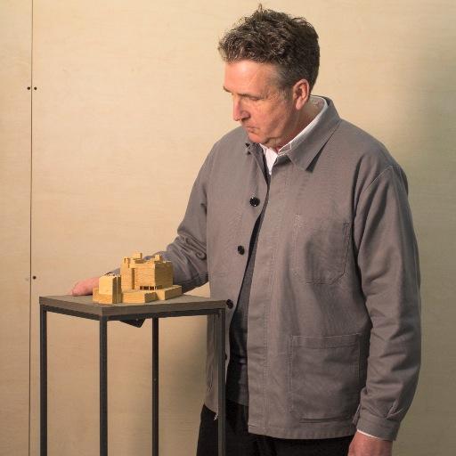 MullRobert's profile picture. Architect and Educator
