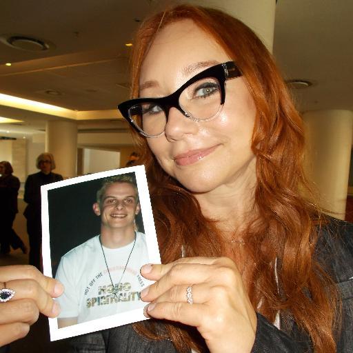 Aussie guy bringing you as much @toriamos news as I possibly can! #ToriAmos Stream #OceanToOcean NOW!