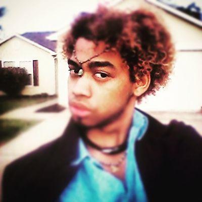 Amora_Zhera's profile picture. YouTuber