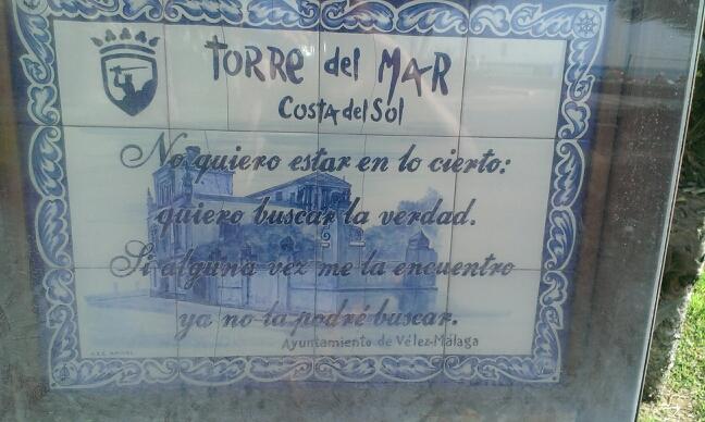 feescudero's profile picture. Periodista.