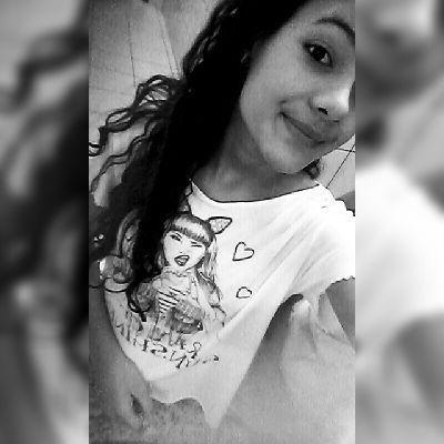 Belieber
insta: NandaGorlin.
segue ? sigo de volta.
snap: Nanda.oliveir21
