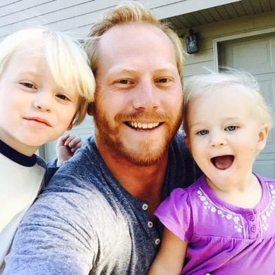 thescottlund's profile picture. I try not to be too serious.