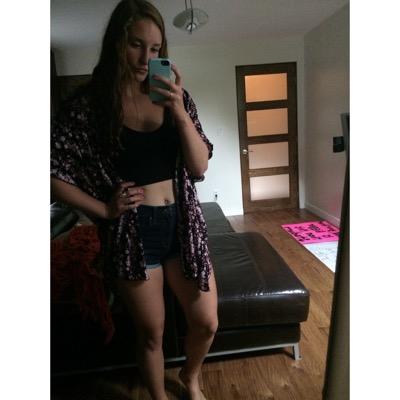 blamelessharry's profile picture. harry's my type