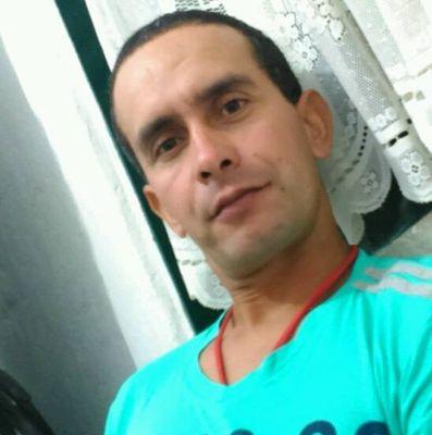 dedeipiabas81's profile picture. 