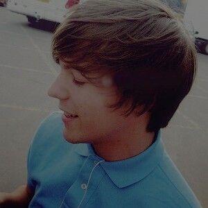 hello ! please follow my main account @quitecutelouis since I gave you a free follow ! have a super wonderful day !!