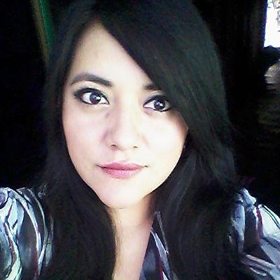 chilanga de nacimiento .hidalguense de ♥ me gustan las aventuras , las emociones fuertes & el peligro. elegancia & maldad:)♥