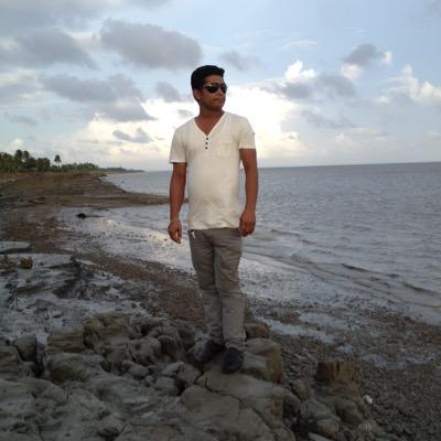 Mohiuddinmasum4's profile picture. https://t.co/F0McIqNB34