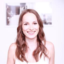 BellaMagyar1's profile picture. Brand strategist / graphic designer / yogi
Love to tell stories through my writings, designs and my yoga flows.